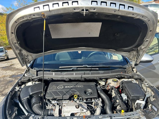 Motoare și cutii de viteze pentru Opel și grupul VAG